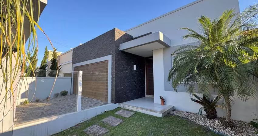 Casa para venda em sombrio, centro, 3 dormitórios, 1 suíte, 3 banheiros, 2 vagas