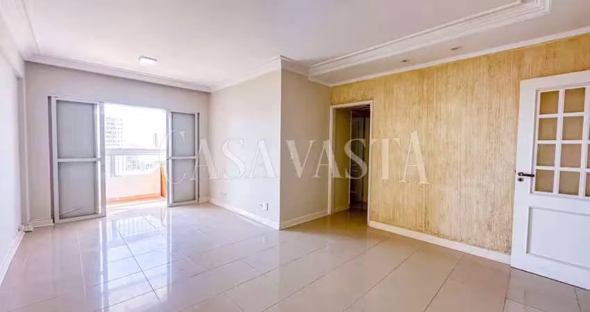 Edifício Mediterrâneo - Apartamento com closet próximo à Avenida Pompeu
