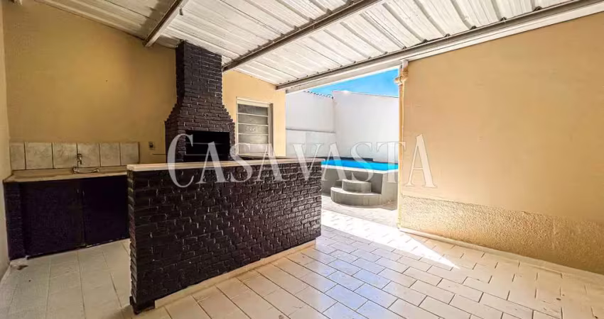 Casa com 2 quartos à venda no Conjunto Habitacional Hilda Mandarino, Araçatuba 