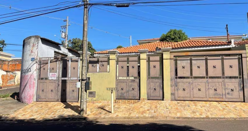 Casa para Venda em Presidente Prudente, Parque São Matheus, 2 dormitórios, 1 suíte, 1 banheiro, 2 vagas