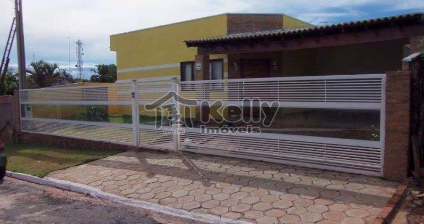 Casa para Venda em Nova Guataporanga, Centro, 3 dormitórios, 1 suíte, 3 banheiros, 4 vagas