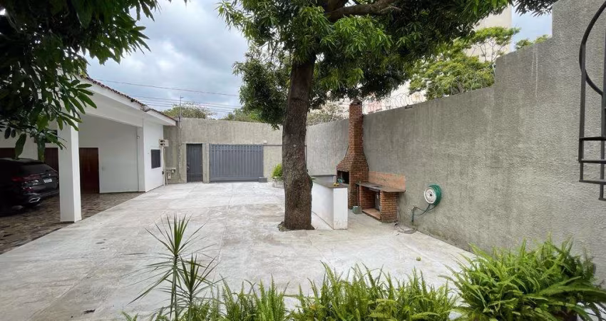 Casa para Venda em Presidente Prudente, Jardim Bongiovani, 4 dormitórios, 1 suíte, 5 banheiros, 5 vagas