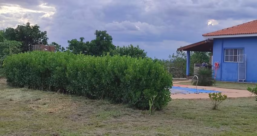 Chácara para Venda em Alfredo Marcondes, Rural, 2 dormitórios, 2 banheiros, 4 vagas