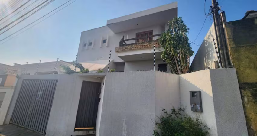 Casa para Venda em Presidente Prudente, Vila Ramos, 3 dormitórios, 1 suíte, 4 banheiros, 2 vagas