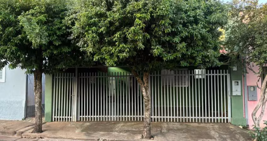 Casa para venda em martinópolis, vila alegrete, 3 dormitórios, 1 suíte, 2 banheiros, 3 vagas