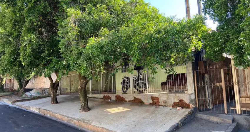 Casa para venda em regente feijó, espigão, 2 dormitórios, 1 banheiro, 1 vaga