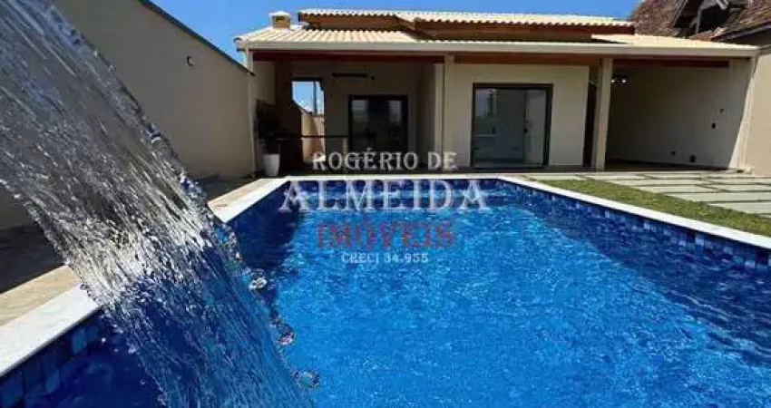 Casa à venda na Avenida Flacides Ferreira, 1066, Jardim Grandesp, Itanhaém