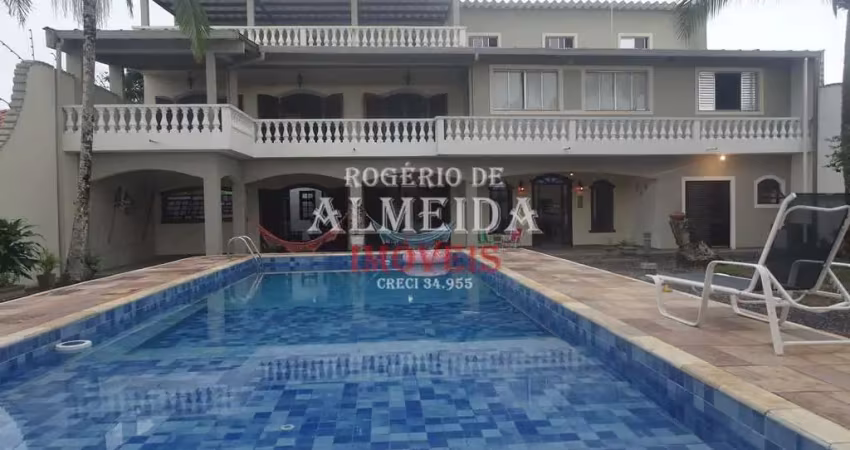 Sobrado a venda em Itanhaém