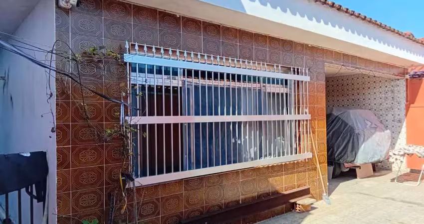 Casa com 2 quartos à venda na Avenida Flacides Ferreira, 1066, Balneário Gaivota, Itanhaém