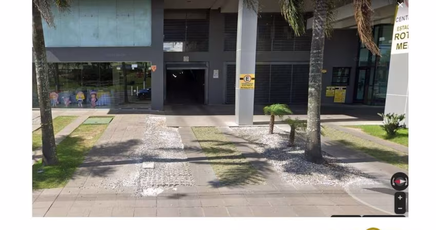 Garagem à venda no Desvio Rizzo, Caxias do Sul 