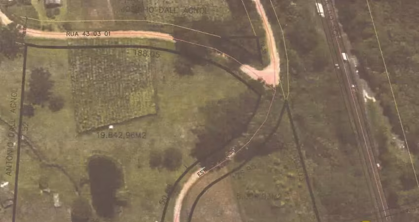 Terreno à venda no São Giácomo, Caxias do Sul 