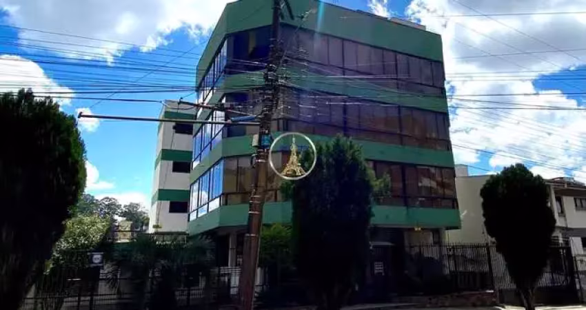 Apartamento com 3 quartos para alugar no Medianeira, Caxias do Sul 