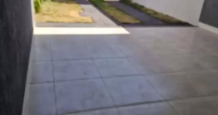 CASA 2 DORMITÓRIOS COM SUÍTE