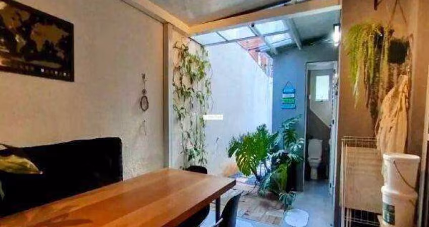 Apartamento 2 quartos com Área Privativa no Santo Antônio