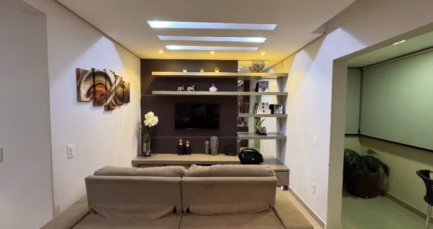 Lindo apartamento a venda no Bairro Jardim Botânico, montado com planejados