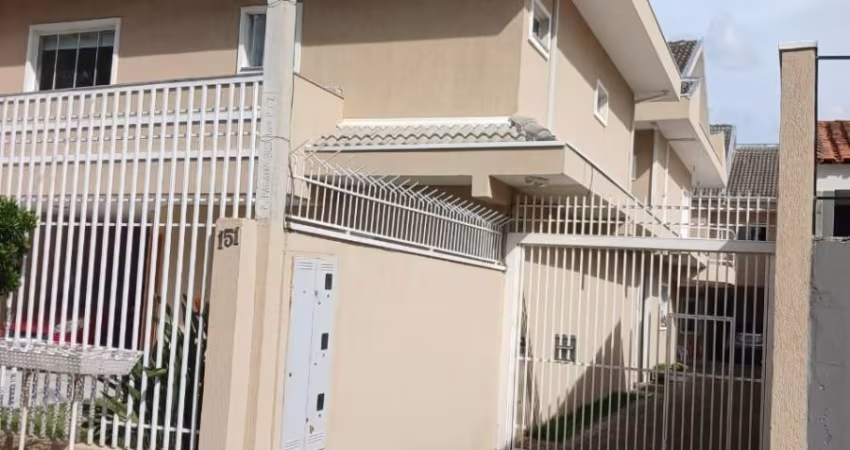 Sobrado 3 q com 170 m², Semi-Mobiliado, Churrasqueira no Lindoia, Aceito Permuta