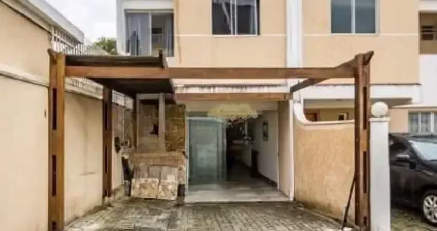 Casa em condomínio fechado com 3 quartos à venda na Rua Simão Brante, 103, Uberaba, Curitiba