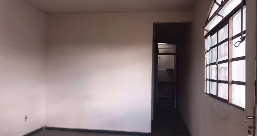 Barracão / Galpão / Depósito com 1 sala para alugar na Olegário Mariano, --, Tupi B, Belo Horizonte
