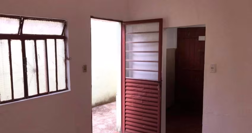 Barracão / Galpão / Depósito com 1 sala para alugar na Alvaro Oliveira Roxo, --, Maria Virgínia, Belo Horizonte