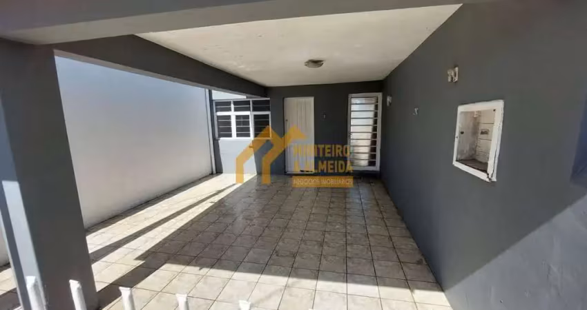 CASA A VENDA NO JARDIM ITALIA EM ITAPETININGA/SP.