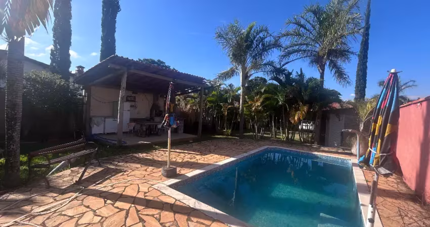 Chácara   com 03 quartos para alugar 670 m de terreno  - bairro monte libano
