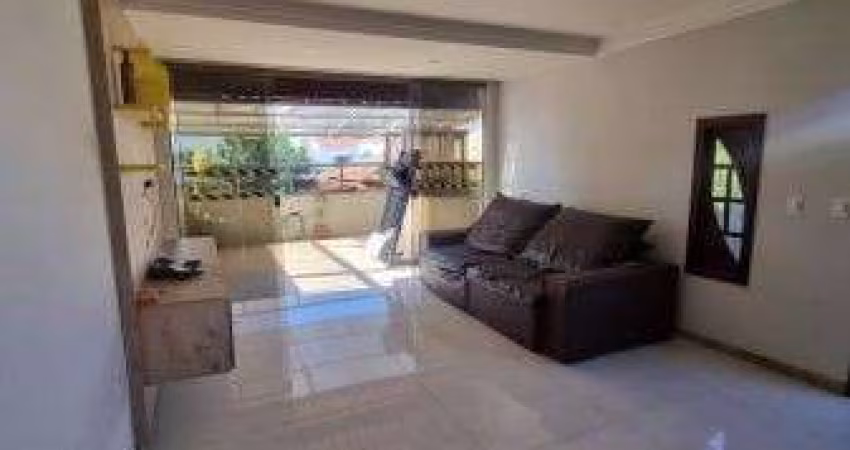 Casa com 2 Quartos para aluguel, 100m²