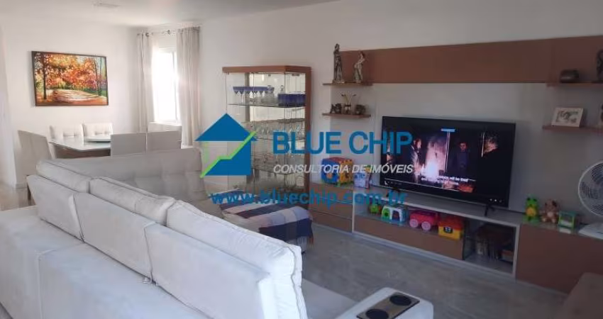 Casa à venda no Condomínio Condado de York - Vargem Grande, com 04 quartos, 04 suítes, por R$1.300.000,00