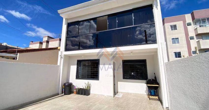 Sobrado com 4 dormitórios à venda, 135 m² por R$ 799.000,00 - Cruzeiro - São José dos Pinhais/PR