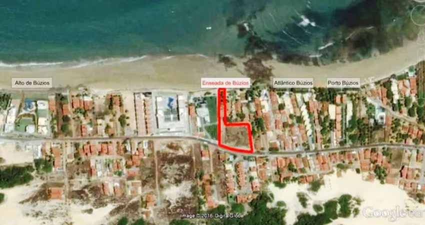 Casa duplex no condomínio enseada de búzios - pé na areia em búzios