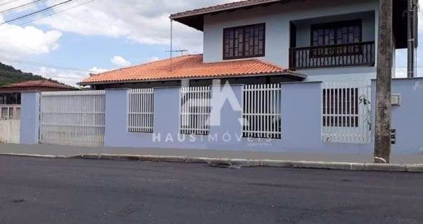 Casa Residencial Ref 5723