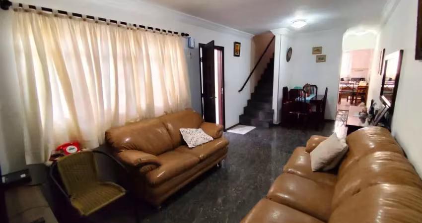 Sobrado 04 dormitórios 01 vaga com 119m² - vila nhocuné