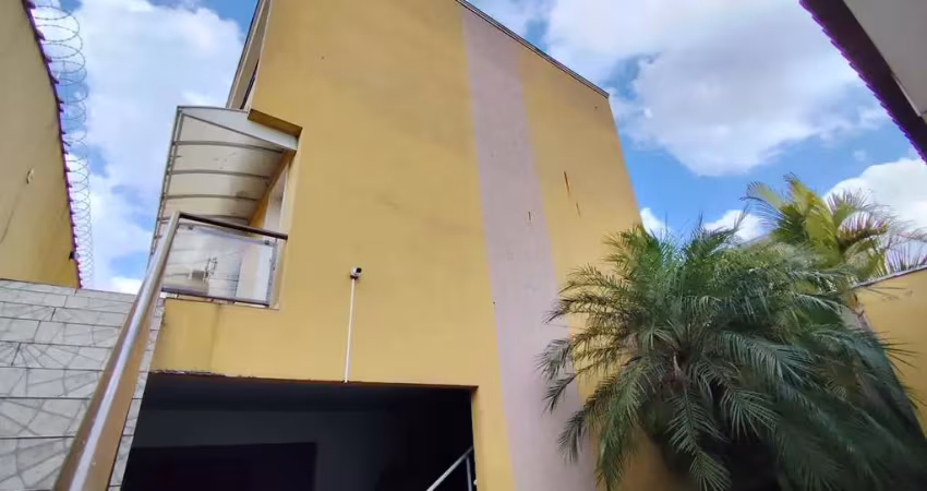 Sobrado em condomínio 03 dormitórios 01 suíte com sacada–parque boturussu