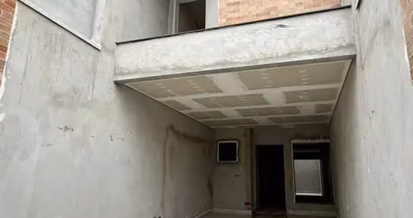 Sobrado 131m² – 3 dormitórios, 01 suíte – área gourmet e quintal – penha