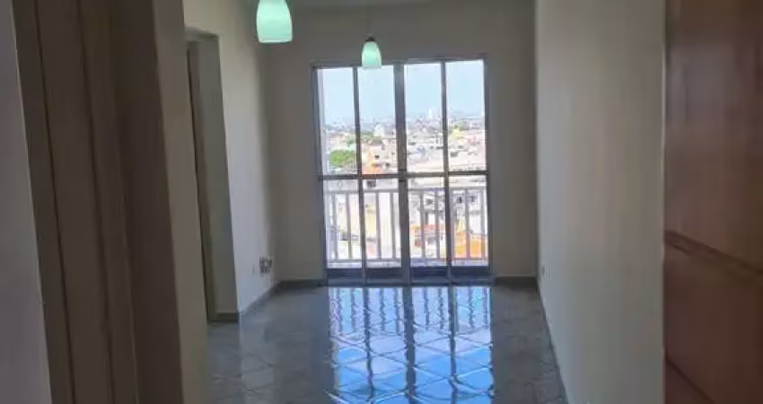 Apartamento para locação com 2 dormitórios e sacada com tela de proteção – 52m²