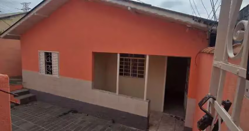 Casa térrea  para locação –3 dormitórios|5 min da avenida paranaguá