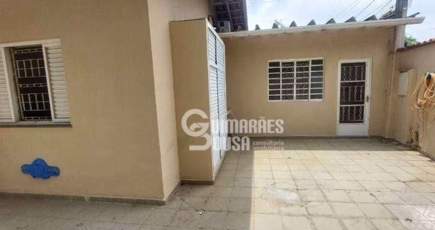 Casa com 5 dormitórios, 680 m² - venda por R$ 740.000,00 ou aluguel por R$ 4.500,00/mês - Cambuí - Campinas/SP