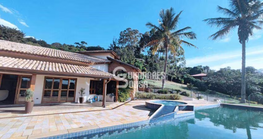Casa de Alto Padrão no Vale da Santa Fé – 4 Suítes, Piscina, Jacuzzi e Lazer Completo em Vinhedo