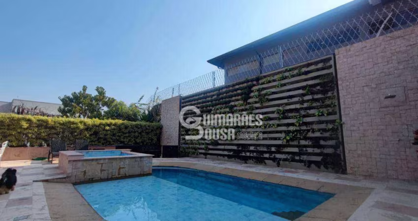Casa de Alto Padrão com 5 Suítes e Piscina em Condomínio Exclusivo em Vinhedo – Vista para a Represa