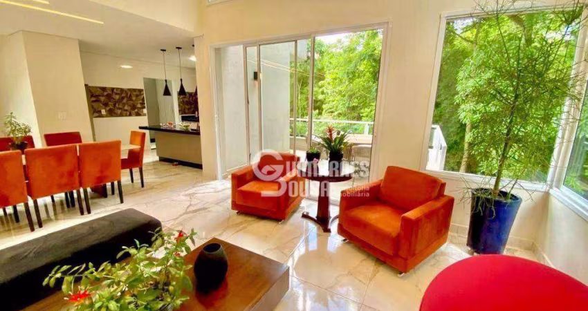Casa Térrea de Alto Padrão com 3 Suítes no Condomínio Recanto dos Paturis, Vinhedo/SP