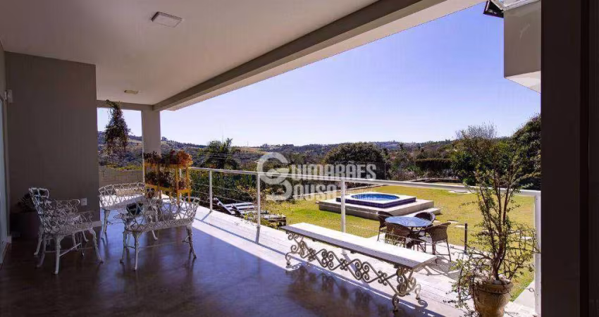 Casa com 3 quartos de Alto Padrão no Residencial Cajaranas - Vinhedo