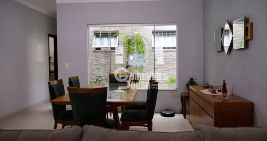 Casa com 3 dormitórios à venda, 177 m² por R$ 849.000,00 - Vila Graff - Jundiaí/SP