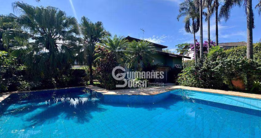 Casa Térrea de Alto Padrão no Condomínio Fazenda São Joaquim - Vinhedo/SP | 3 Quartos, Suíte Master, Piscina e Área Gourmet