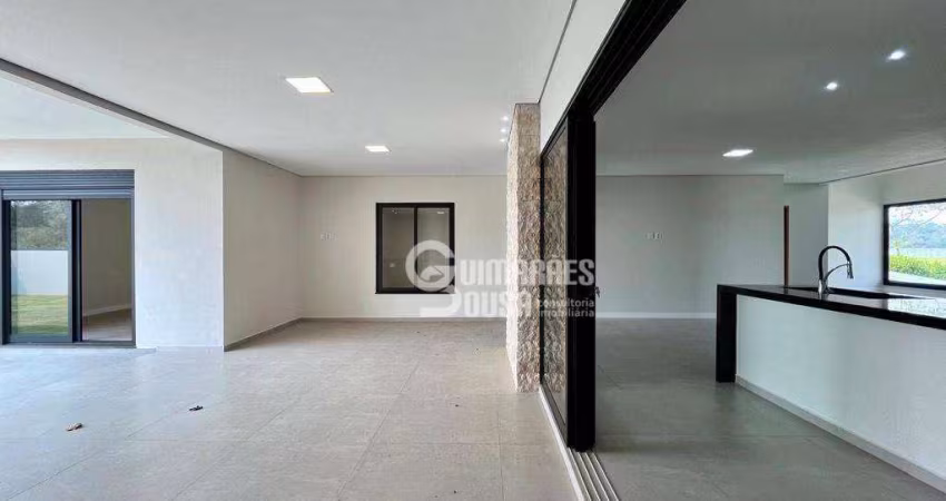 Casa com 3 dormitórios à venda, 285 m² por R$ 3.200.000,00 - Monte Alegre - Vinhedo/SP