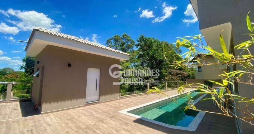 Casa de Alto Padrão à Venda no Condomínio Marambaia, Vinhedo/SP - 4 Suítes, Piscina e Vista Deslumbrante