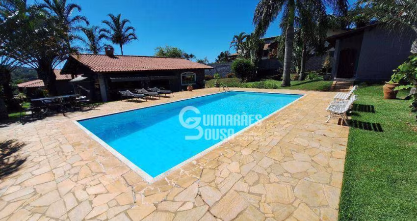 Casa com 3 dormitórios à venda, 374 m² por R$ 1.780.000 - Condomínio Chácaras do Lago - Vinhedo/SP