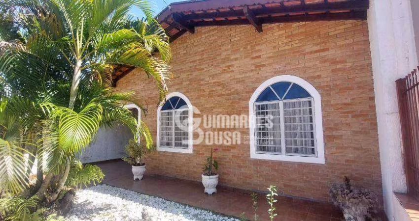 Casa com 3 dormitórios, 250 m² - venda por R$ 1.476.000,00 ou aluguel por R$ 5.500,00/mês - Centro - Vinhedo/SP