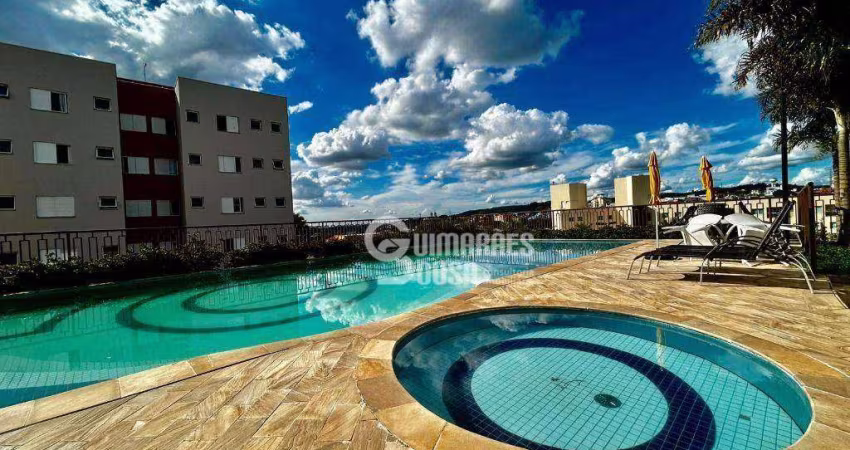 Apartamento com 3 Dormitórios sendo 1 suite, 2 vagas cobertas,  em Condomínio Clube, Pinheirinho, Vinhedo/SP