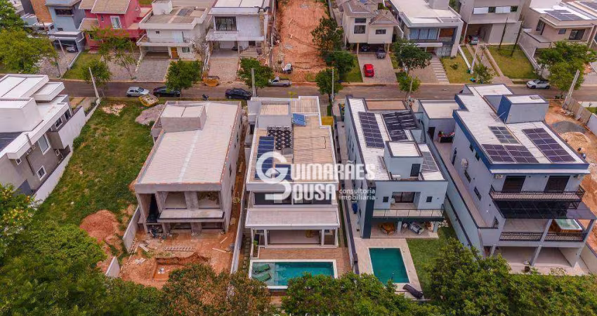 Casa Completa à Venda em Vinhedo - 3 Suítes, Escritório, Espaço Gourmet, Piscina e Energia Solar
