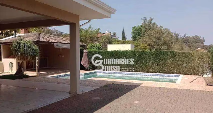 Casa térrea com 3 dormitórios para alugar, 350 m² por R$ 13.496/mês - Condomínio Vale do Itamaracá - Valinhos/SP