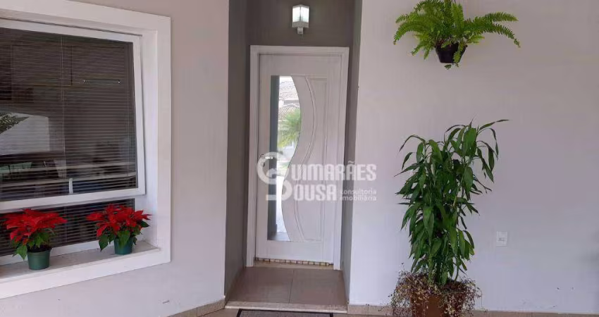 Casa com 5 dormitórios à venda, 388 m² por R$ 1.800.000,00 - Condomínio Delle Stelle - Louveira/SP
